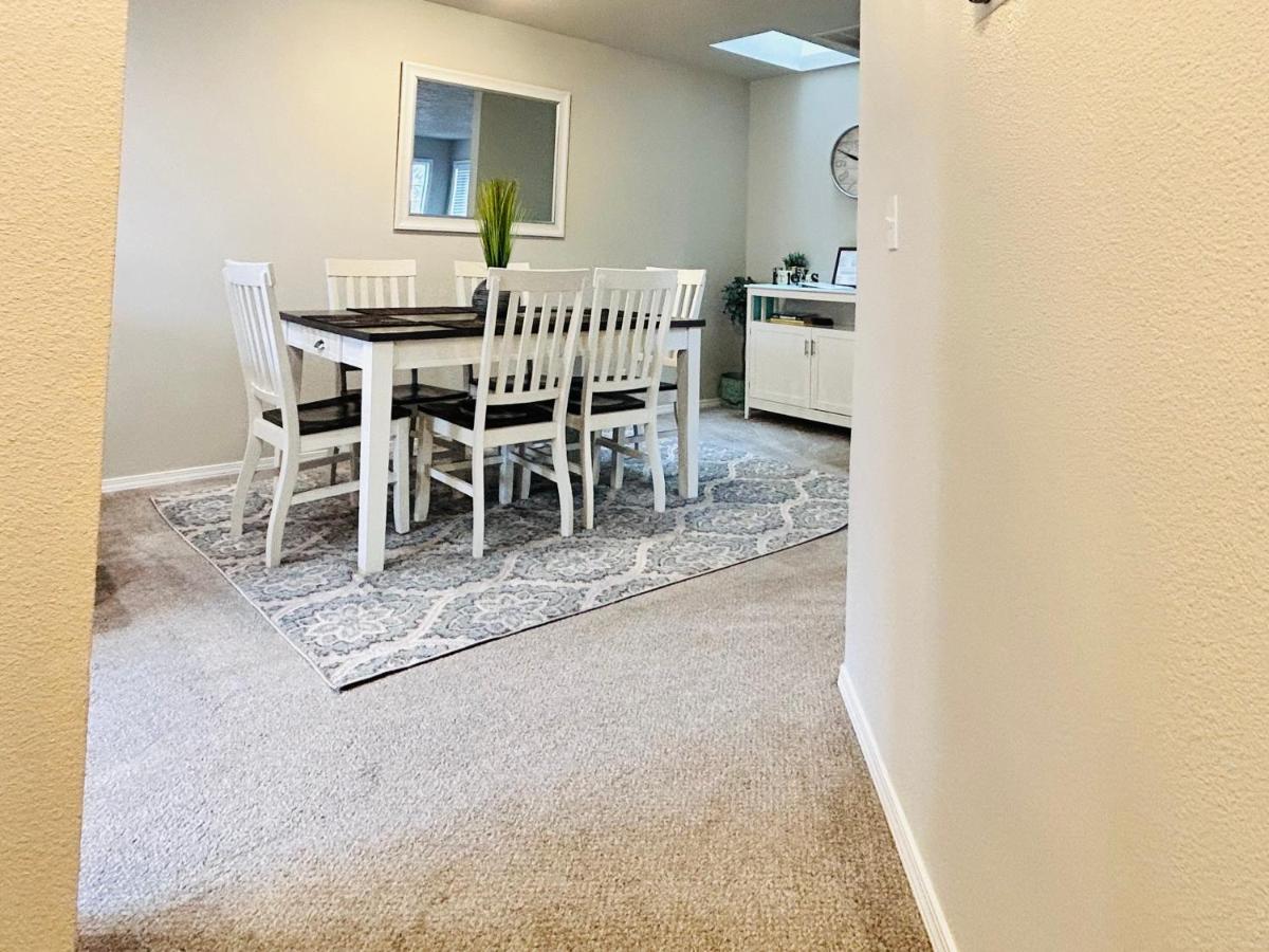 The Getaway Se Boise Condo Across The Street From Greenbelt, Bown Crossing And Boise River 3Bd 3Bath, 4 Beds! Lovely, Homey, Dining Table Seats 6 Exterior foto